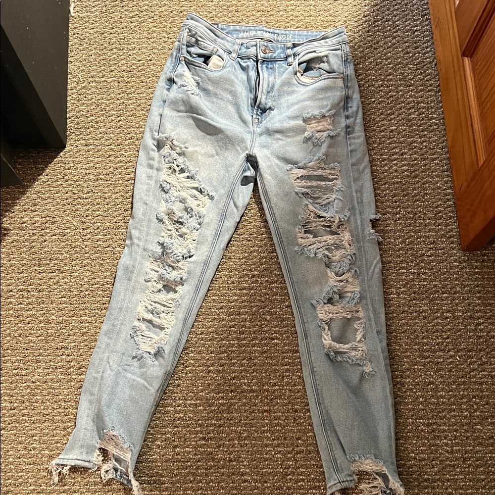 American Eagle Outfitters High Rise Distressed Jeans - Light Blue